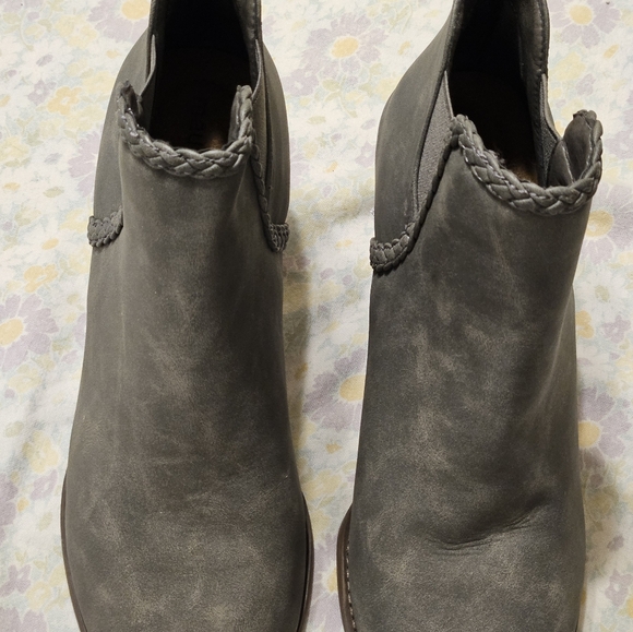 New Maurices gray Wedge heel boot size 10 - Picture 4 of 6